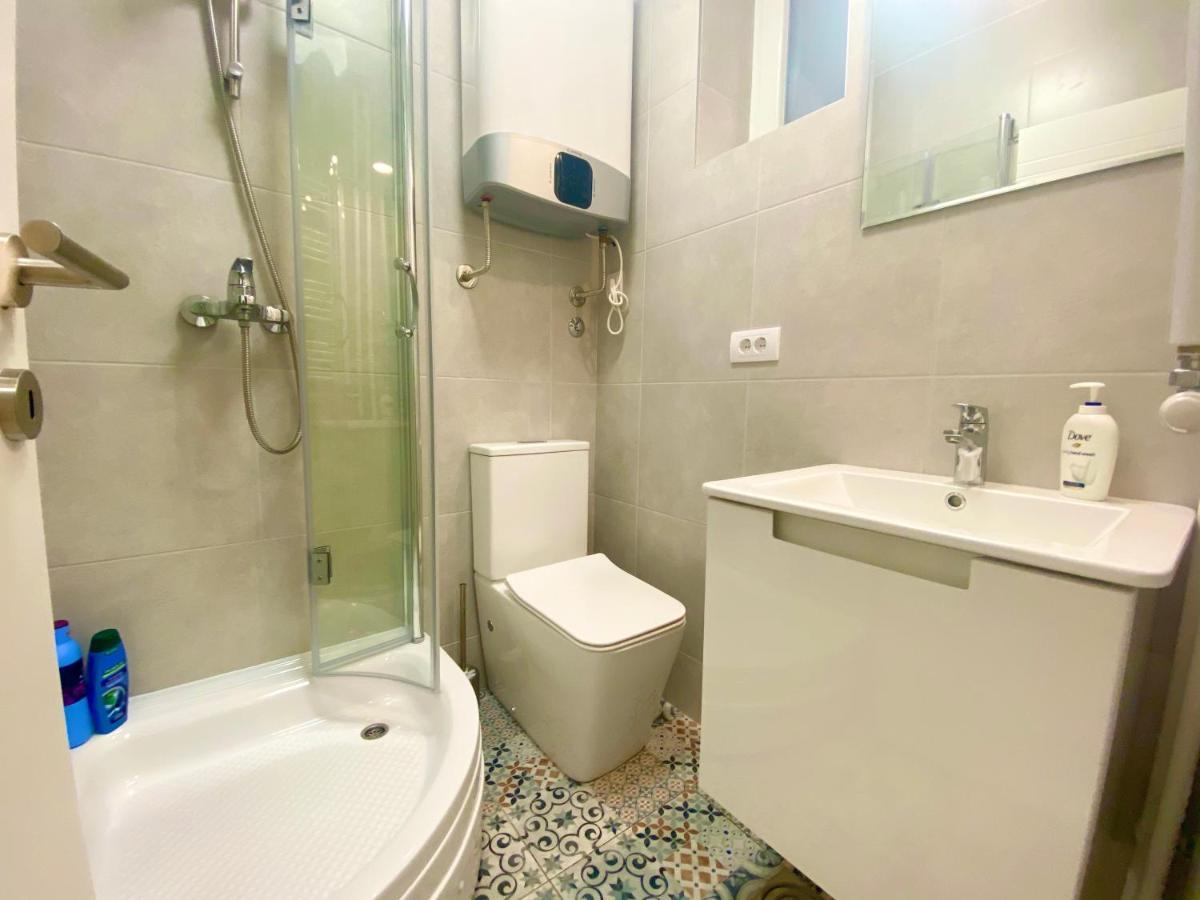 Appartamento Uptown Girl Belgrado Esterno foto